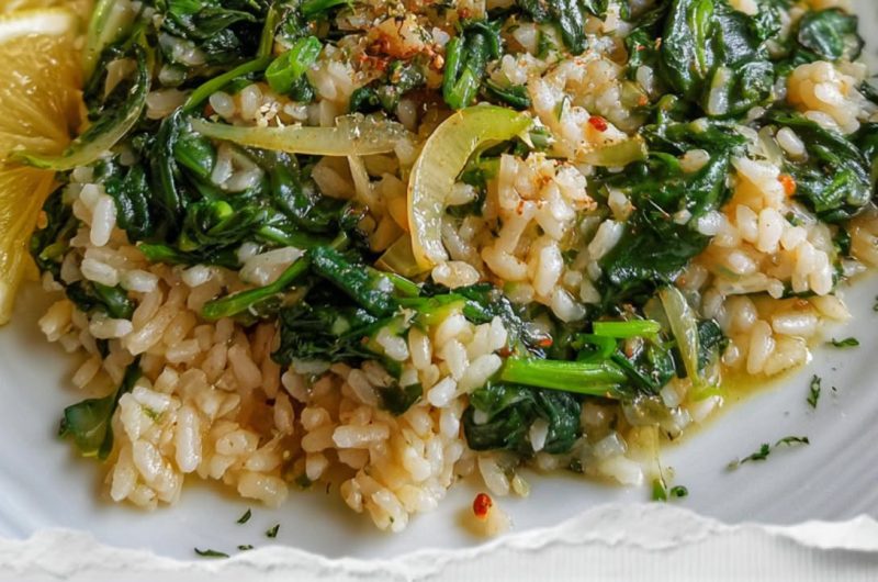 Spanakorizo - Greek Spinach and Rice
