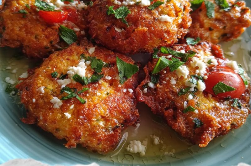 Tomatokeftedes (Traditional Greek Tomato Fritters)
